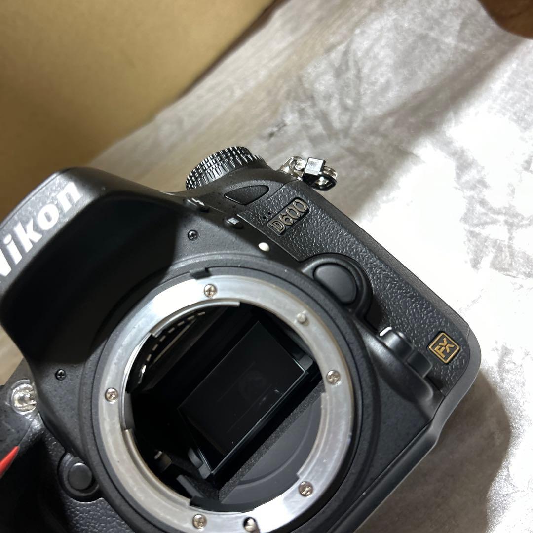 Nikon デジタル一眼レフカメラ D600 ボディー