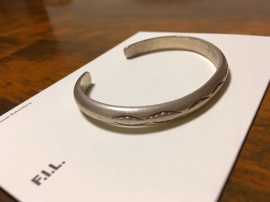 visvim　NAVAJO　ヴィンテージバングル　ICT　インディアンジュエリー