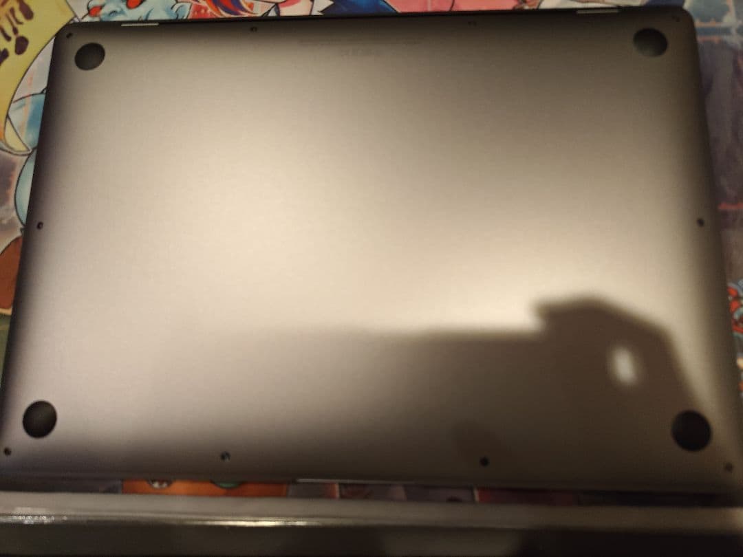 美品 MacBook Air M1 13インチ 256GB 8GB ケース付