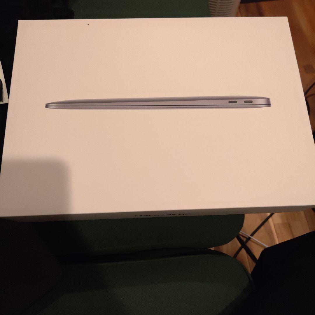 美品 MacBook Air M1 13インチ 256GB 8GB ケース付