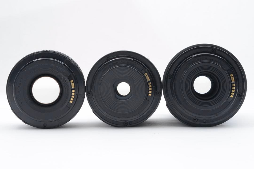 美品/canon kiss x10i/標準&望遠&単焦点トリプルレンズセット