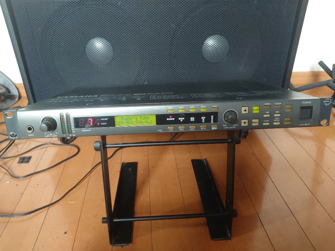 Yamaha FX900 マルチエフェクトプロセッサー