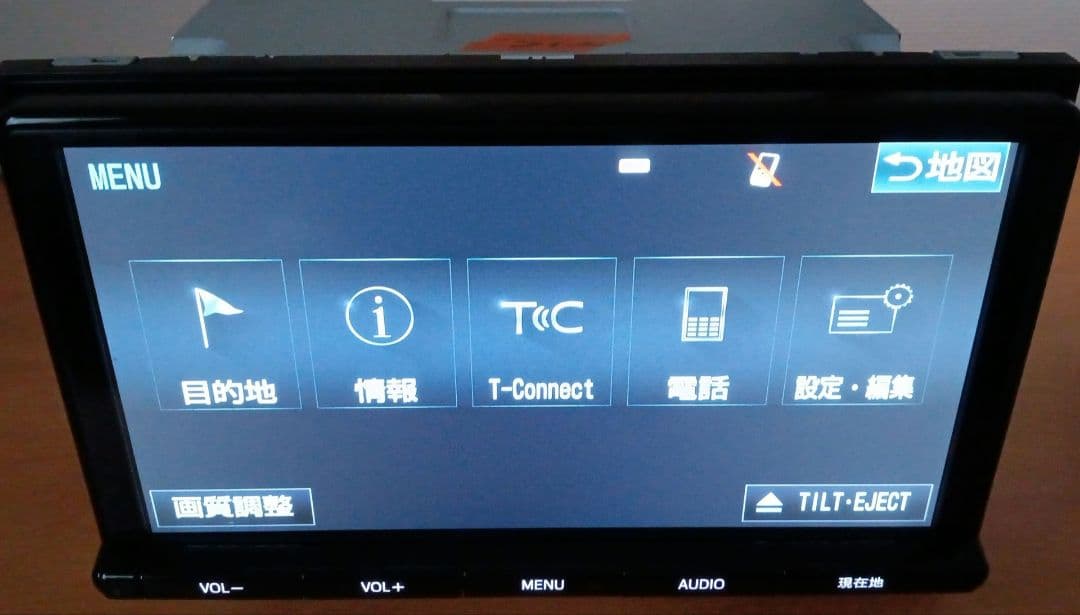 トヨタ純正　9インチカーナビ NSZT-Y66T 地図2018年　フルセグ
