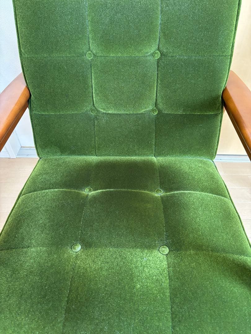 カリモク60 Ｋチェア　モケットグリーン