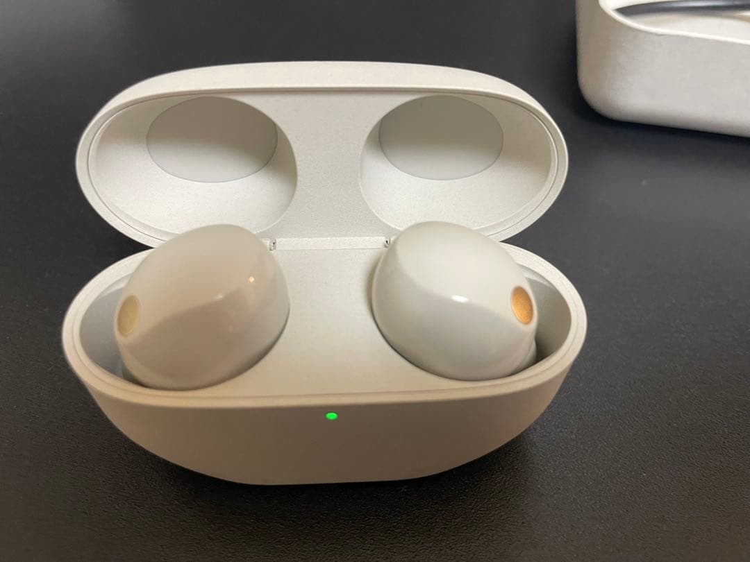 Sony WF-1000XM5 プラチナシルバー