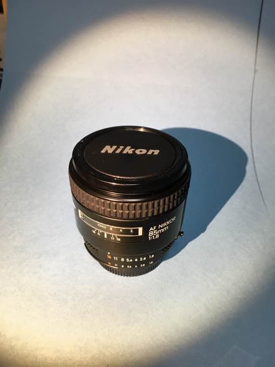 ニコン 85mmF1.8
