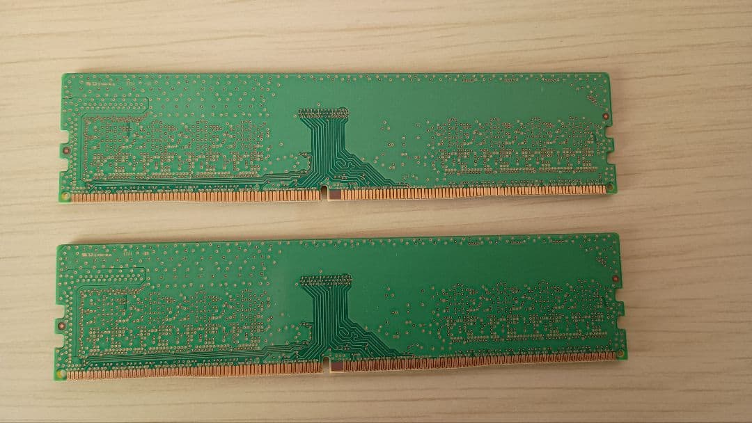 よ*こ様 DDR4 2400 8GB2枚 合計16GB