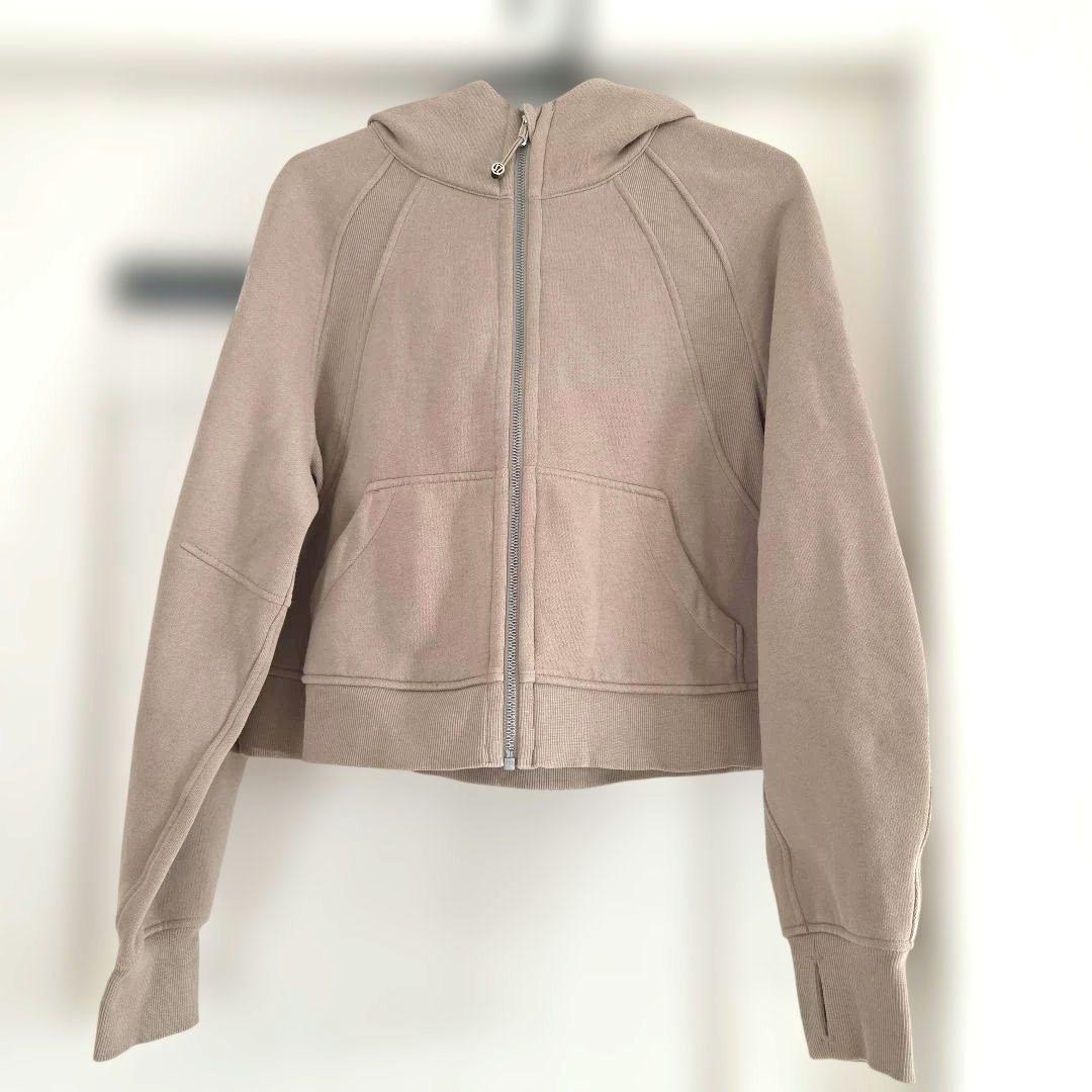 完売色　Lululemon Scubaオーバーサイズ　フルジップフーディ