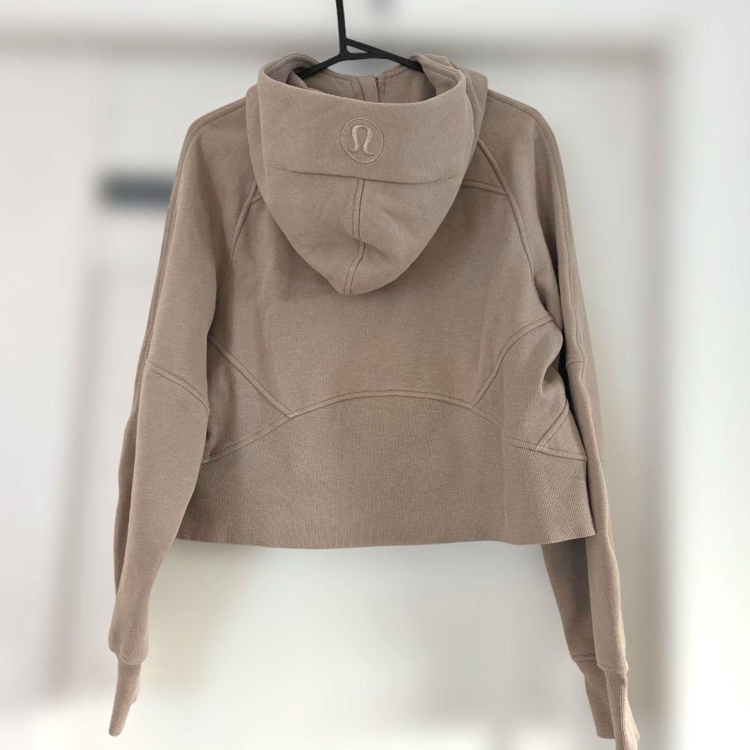 完売色　Lululemon Scubaオーバーサイズ　フルジップフーディ