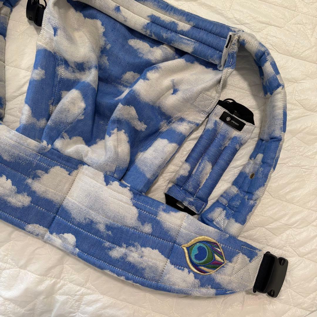 artipoppe アーティポッペ　ザイガイスト スカイ　抱っこ紐