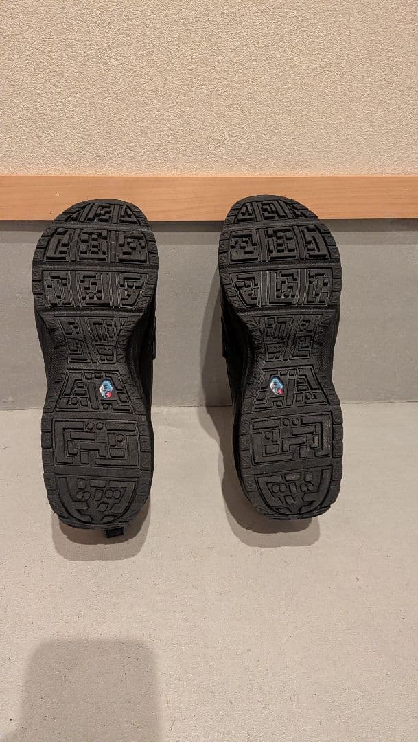 ナイキ ウィメンズ エア マックス フェノメナ　ローファー27cm