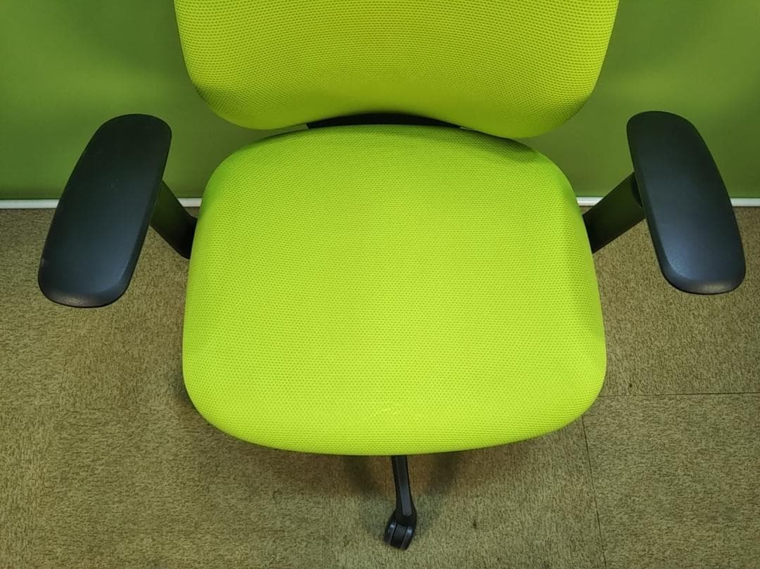 Honey　zq　オカムラ　シルフィーチェア　前傾機能　ハイバック