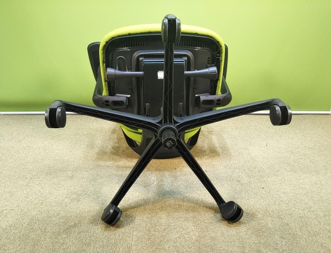 Honey　zq　オカムラ　シルフィーチェア　前傾機能　ハイバック