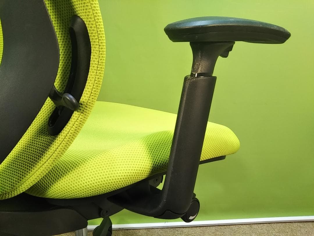 Honey　zq　オカムラ　シルフィーチェア　前傾機能　ハイバック