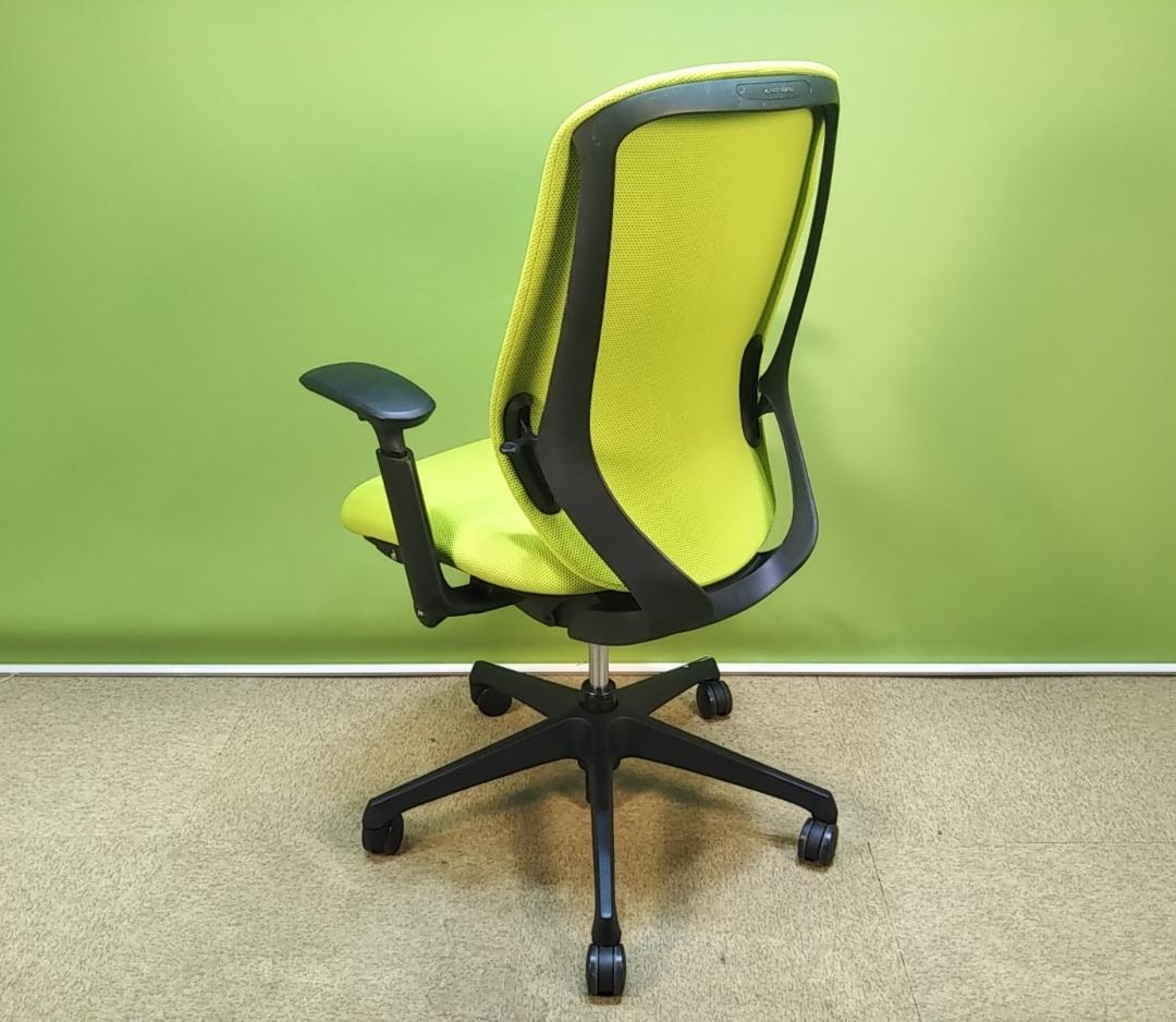 Honey　zq　オカムラ　シルフィーチェア　前傾機能　ハイバック