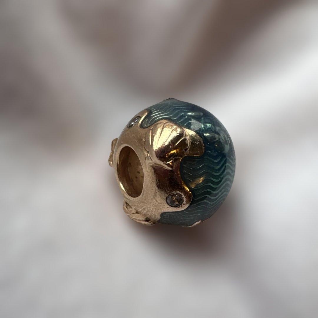 廃盤　Pandora シマリング オーシャン ウェーブ ＆ フィッシュ チャーム