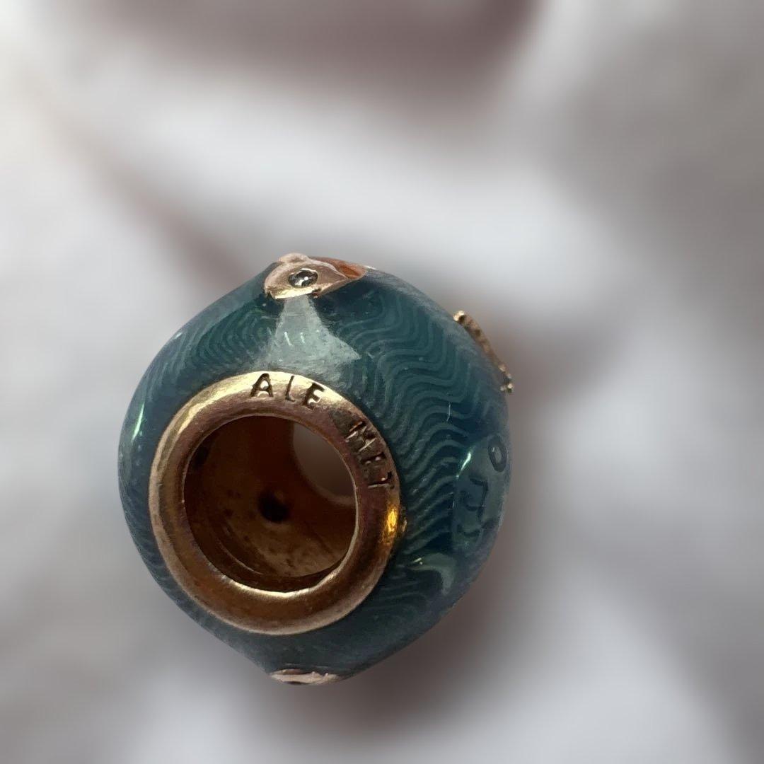 廃盤　Pandora シマリング オーシャン ウェーブ ＆ フィッシュ チャーム