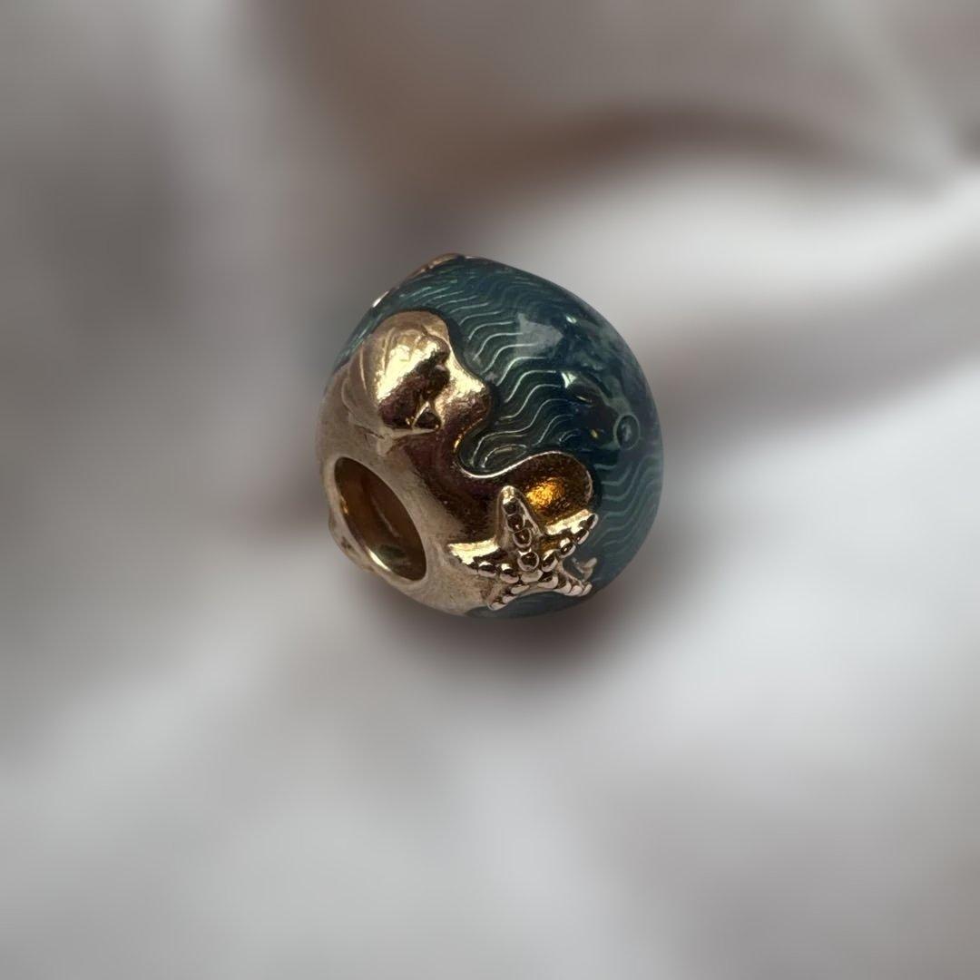 廃盤　Pandora シマリング オーシャン ウェーブ ＆ フィッシュ チャーム