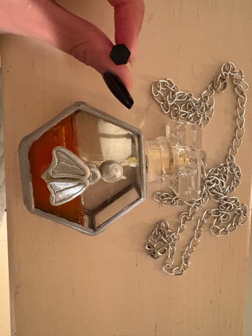 【売り切りたい為値下げ】にじさんじ 緋八マナ フルセット ヒロス ウィッグセット