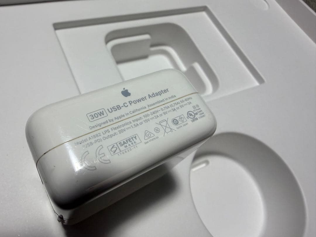 Apple MacBook Air 13インチ ゴールド 本体