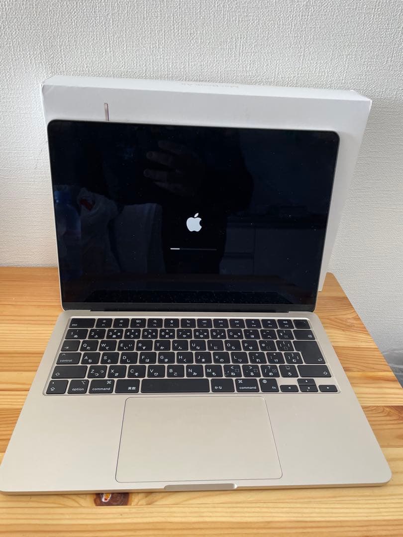 【美品】Macbook Air M2 2022 13インチ8GB 256GB
