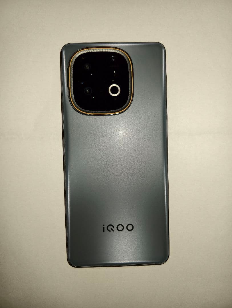 iQOO Z10 Turbo+ グレー (中国版)オマケ付き 12/256GB