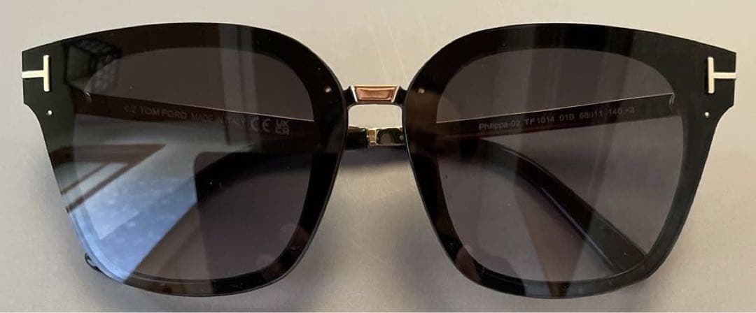 TOM FORD Philippa-02 TF 1014 01B サングラス