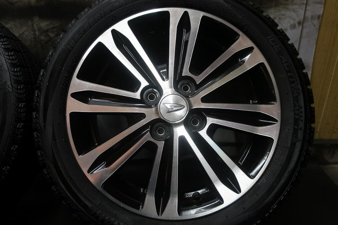 スタッドレス ナンカン 165/55R15 溝有 ダイハツ純正 タント カスタム