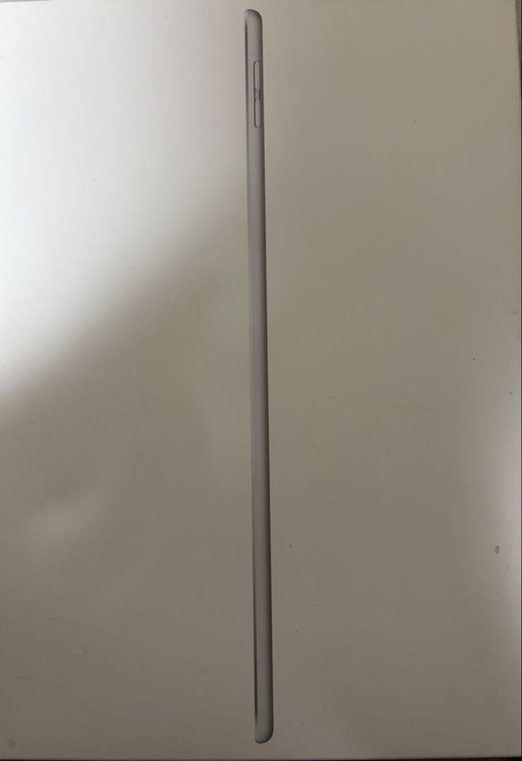 iPad Air 第3世代　Wi-Fi + Cellularモデル 64GB