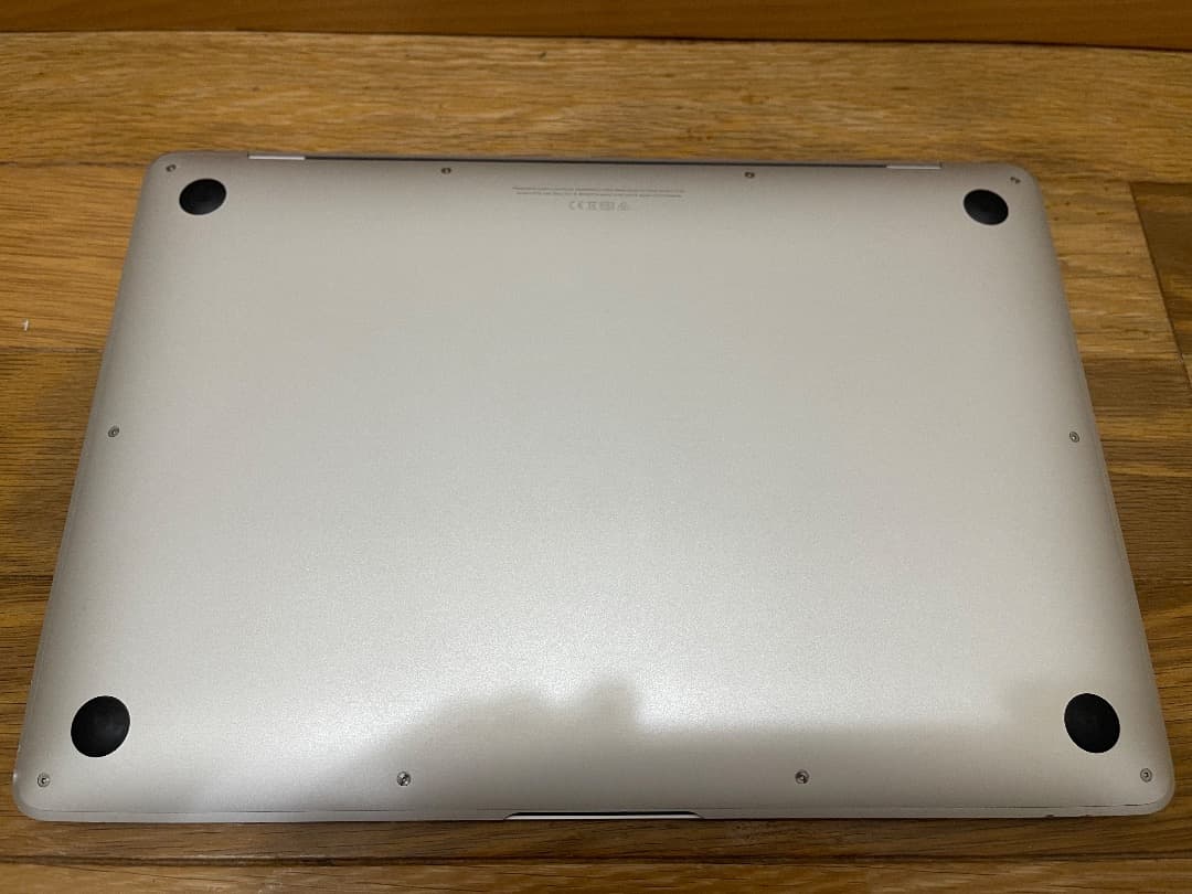 【完動品】Apple MacBook Air 2020 Early
