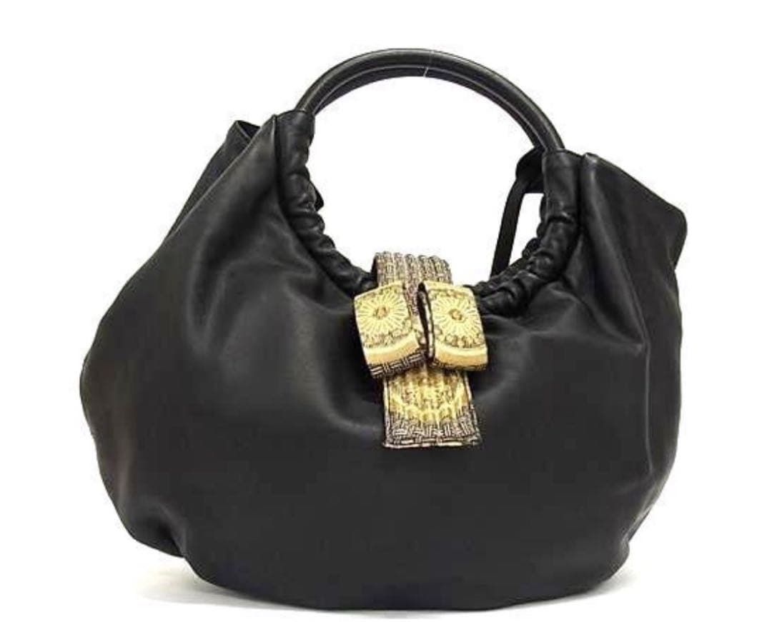 美品　ジョルジオアルマーニ　牛皮　GIORGIO ARMANI 定価30万