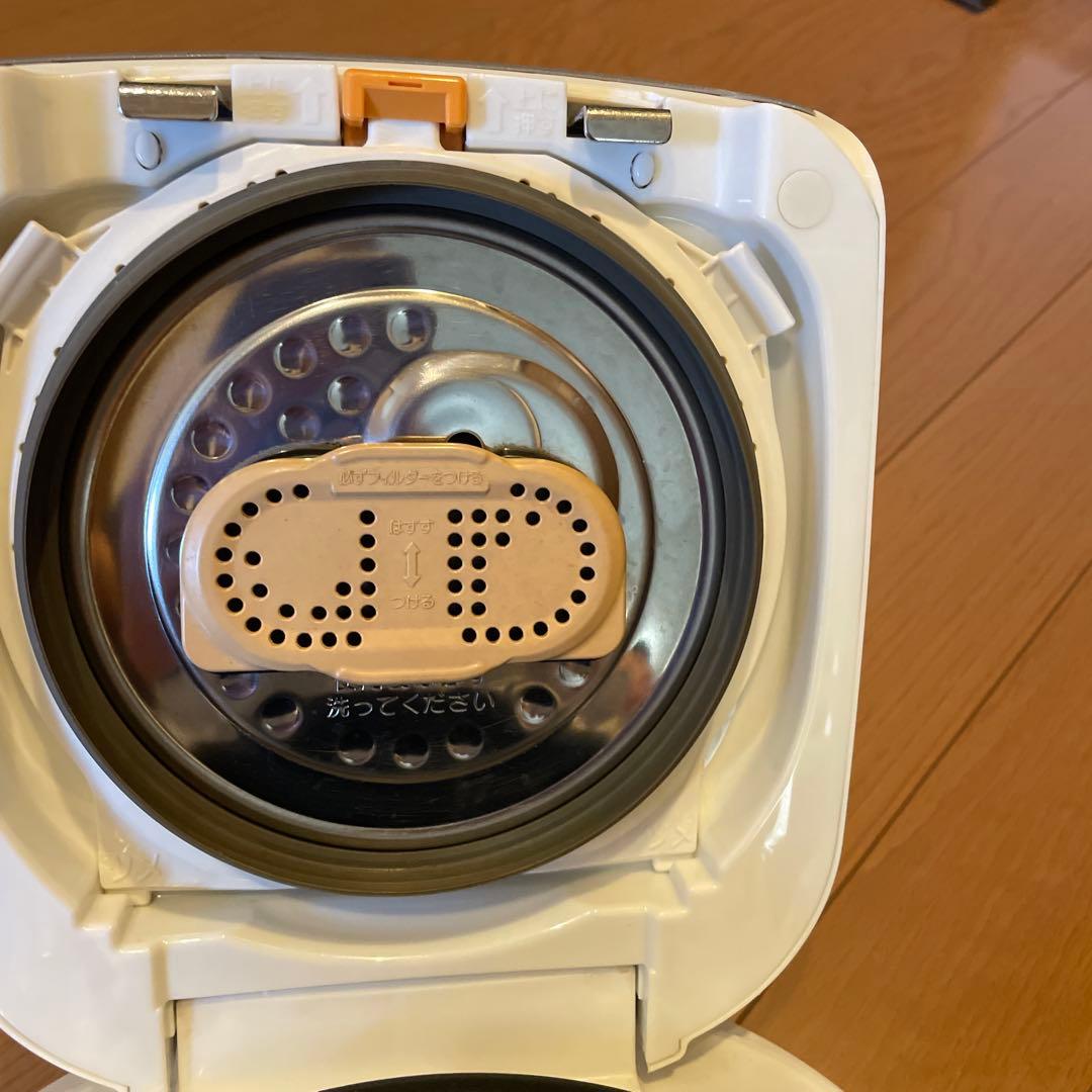 炊飯器 象印　NP-RM05型 ホワイト