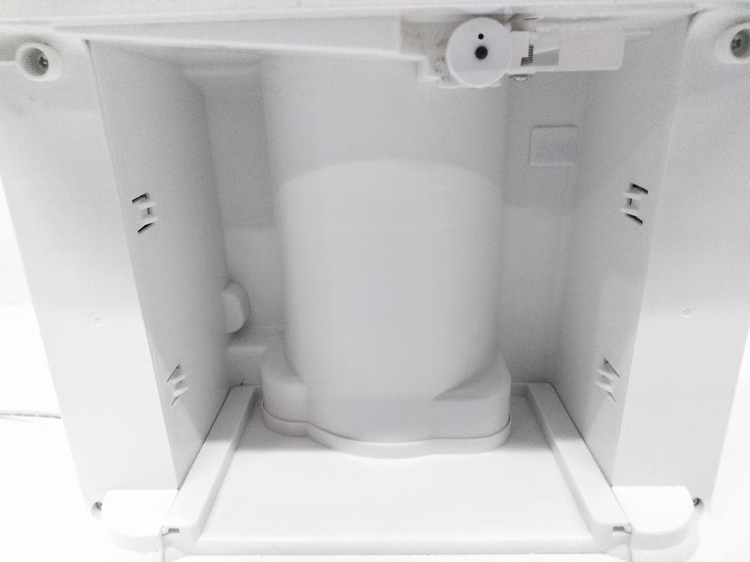 アイリスオーヤマ 衣類乾燥除湿器 KIJC-H140 2021年製 ★