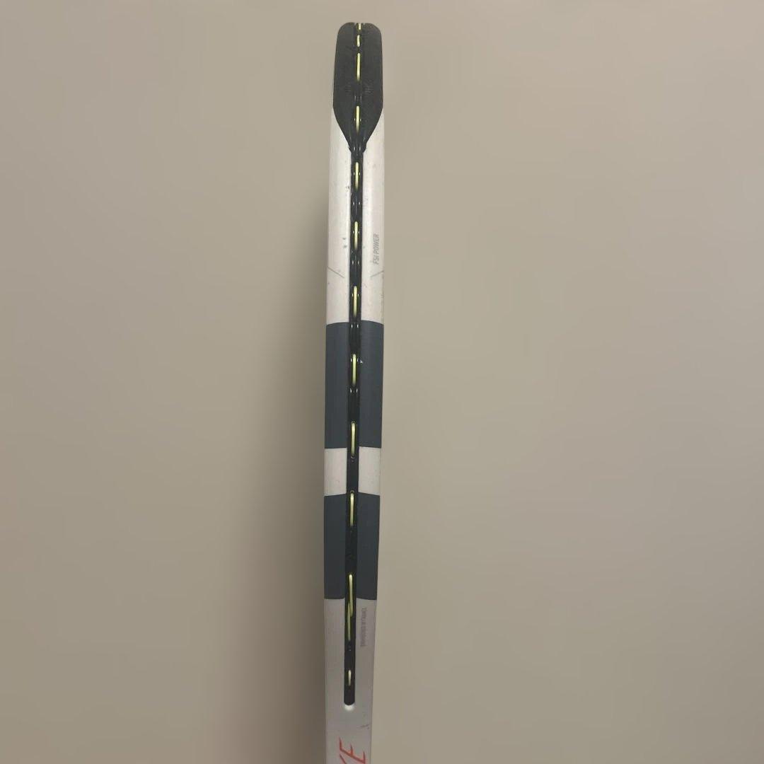 【美品】バボラ　ピュアストライク 16/19