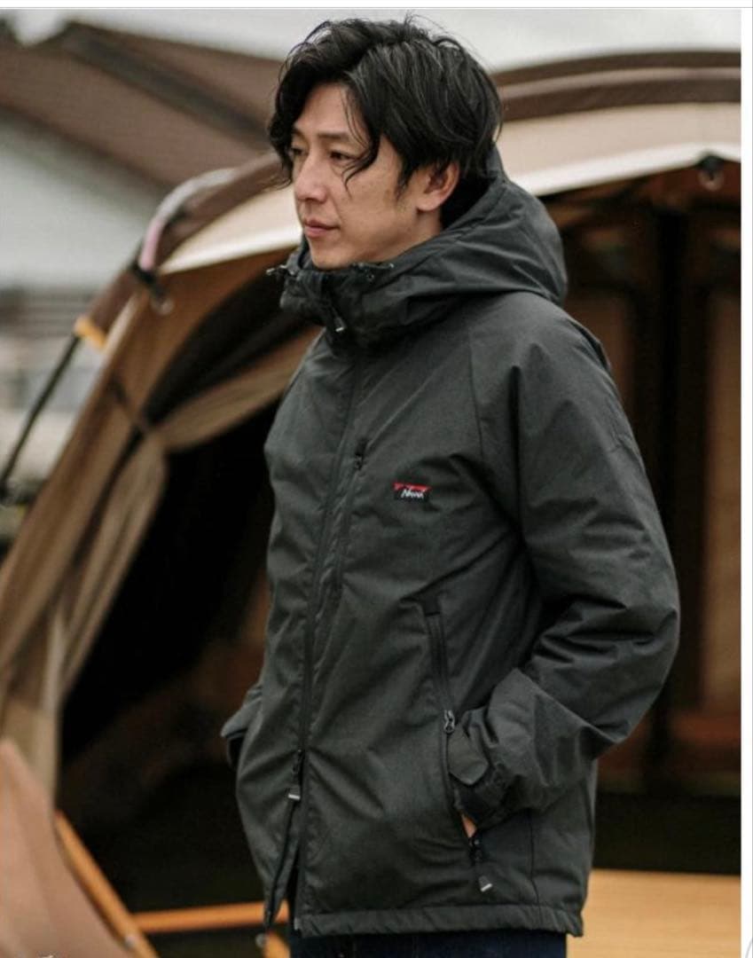 NANGA フード付きダウンジャケット