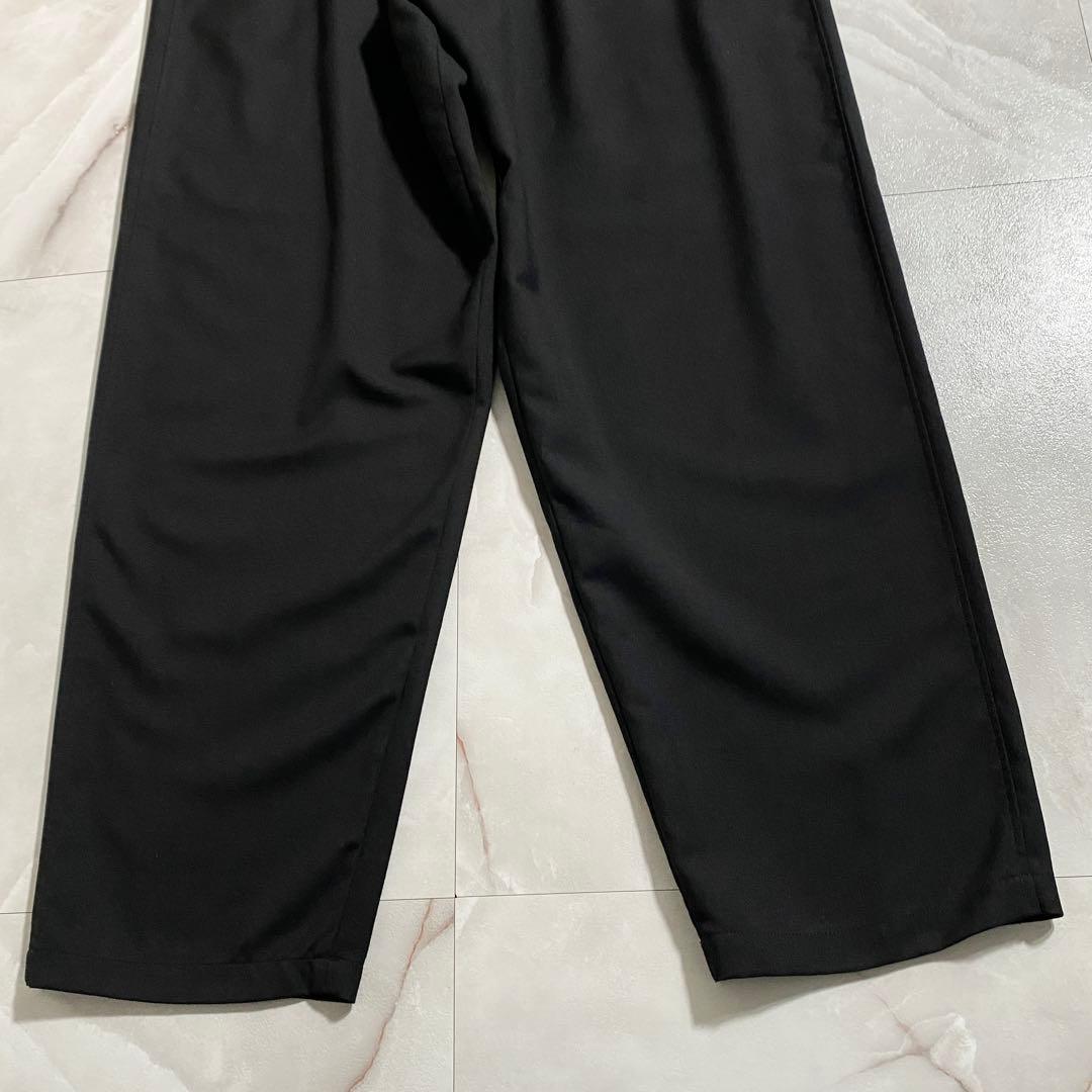 A18256 美品 グラウンドワイ 22AW ウールギャバ 紐ワイドパンツ 黒3