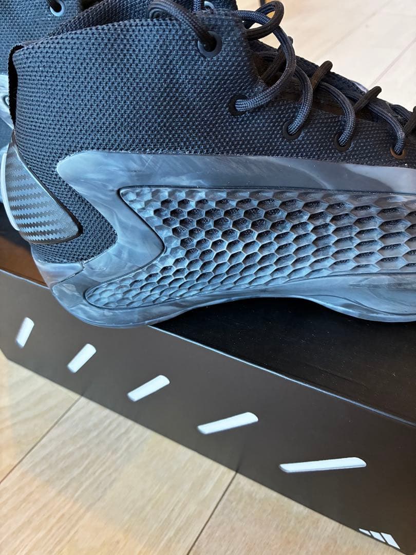 【特価〜2/1まで】adidas AE1 チャコール