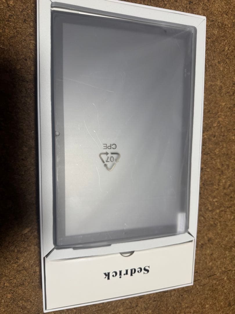 送料込み新品未使用Android15タブレット10.1画面12GB64GB1TB