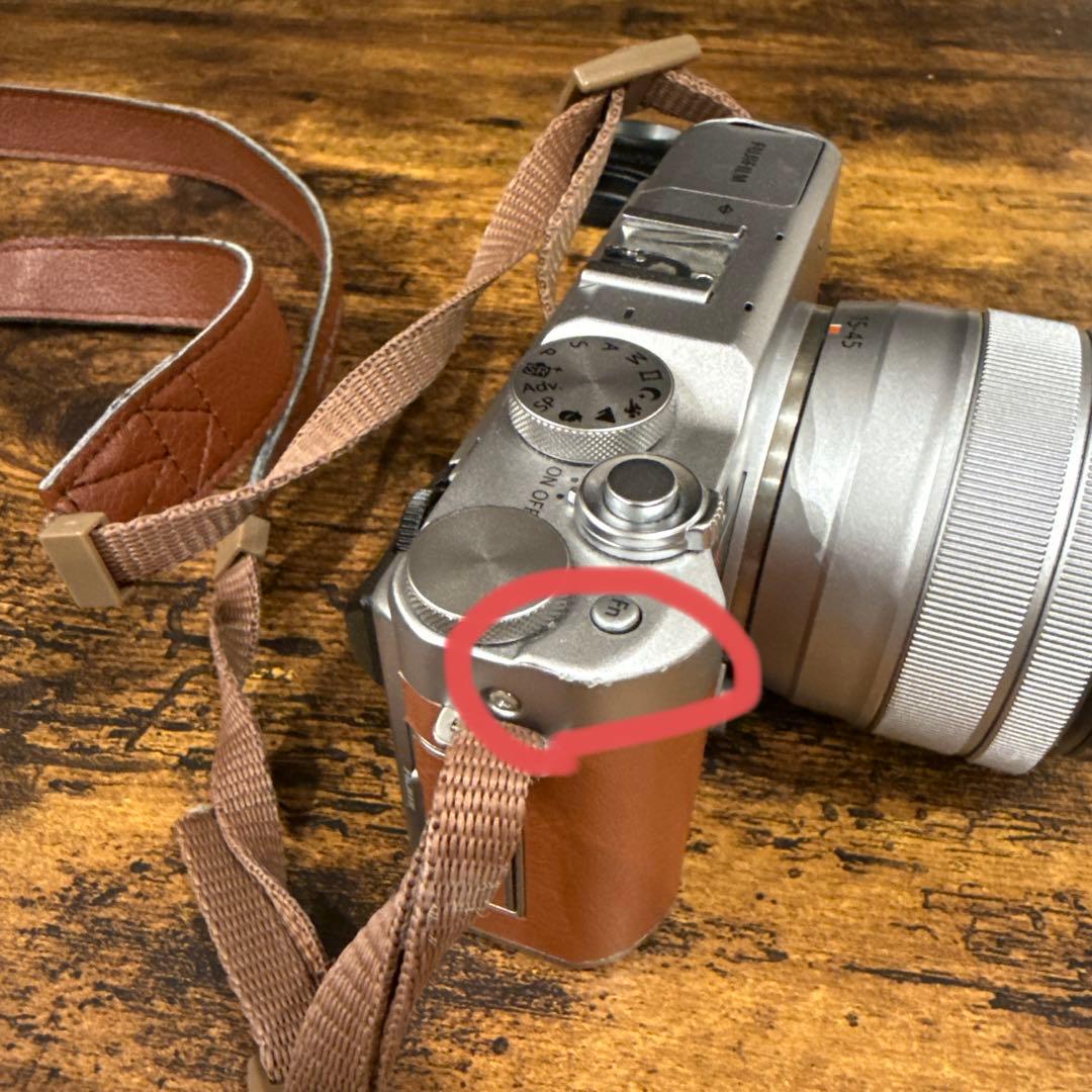 Fujifilm X-A5 シルバー/ブラウン