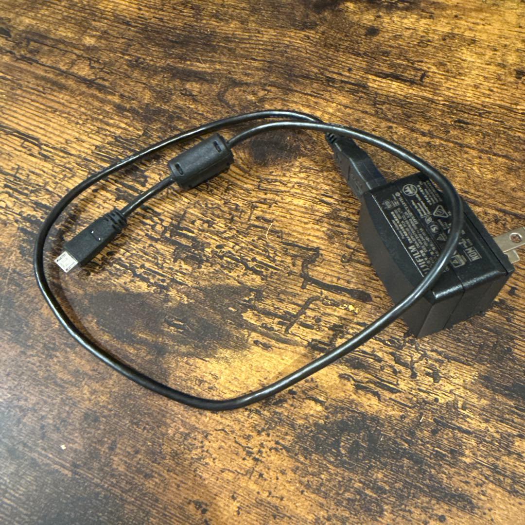 Fujifilm X-A5 シルバー/ブラウン