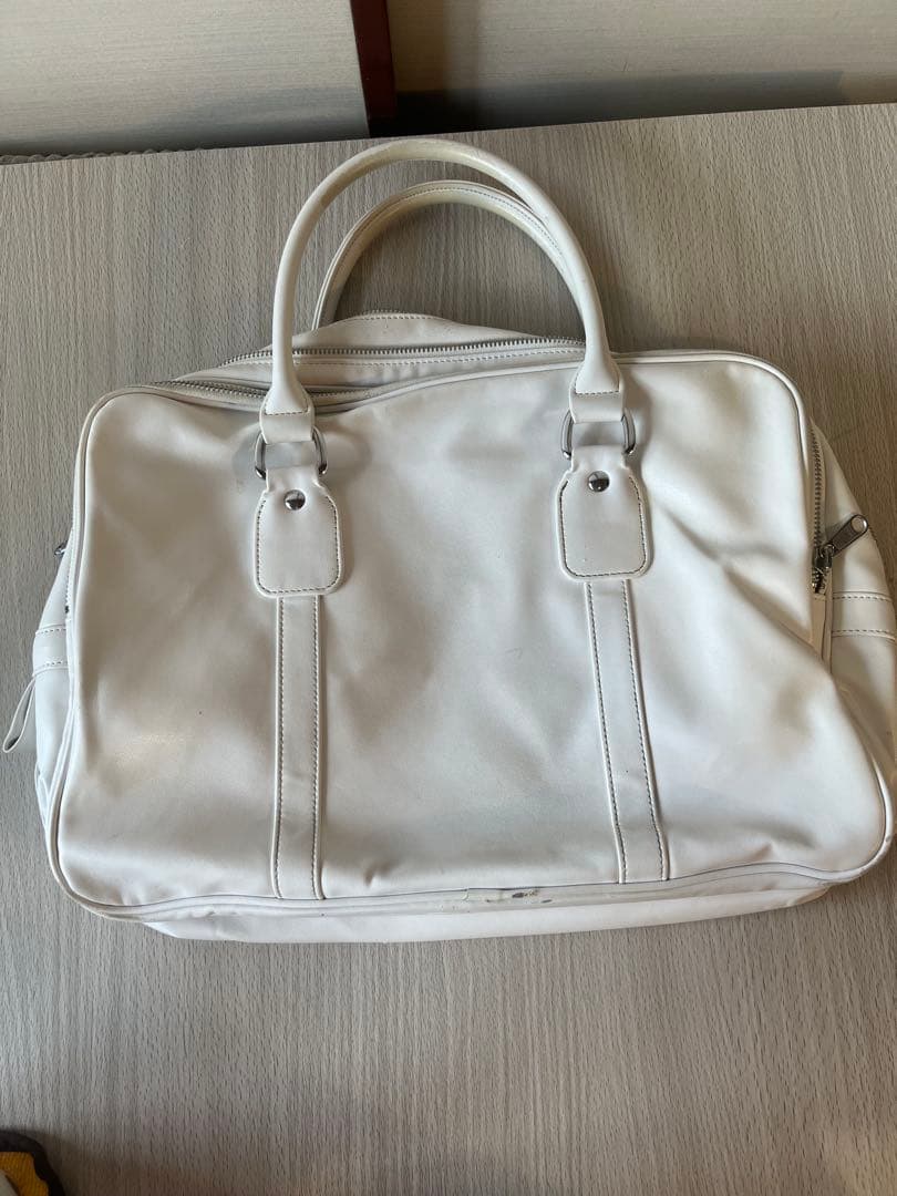 COMME des GARCONSホワイトトートバッグ