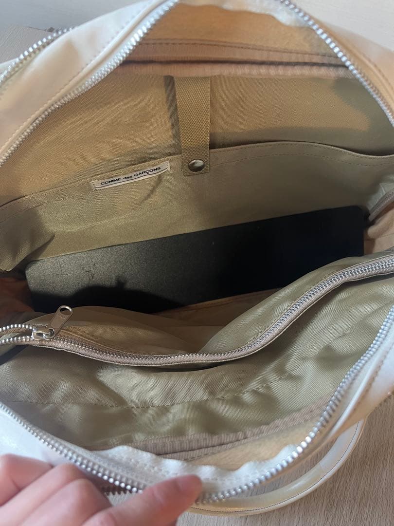 COMME des GARCONSホワイトトートバッグ