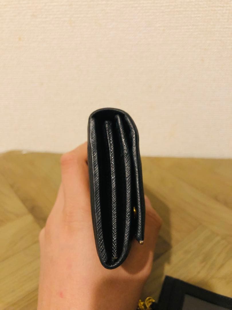 PRADA ブラック レザー 長財布