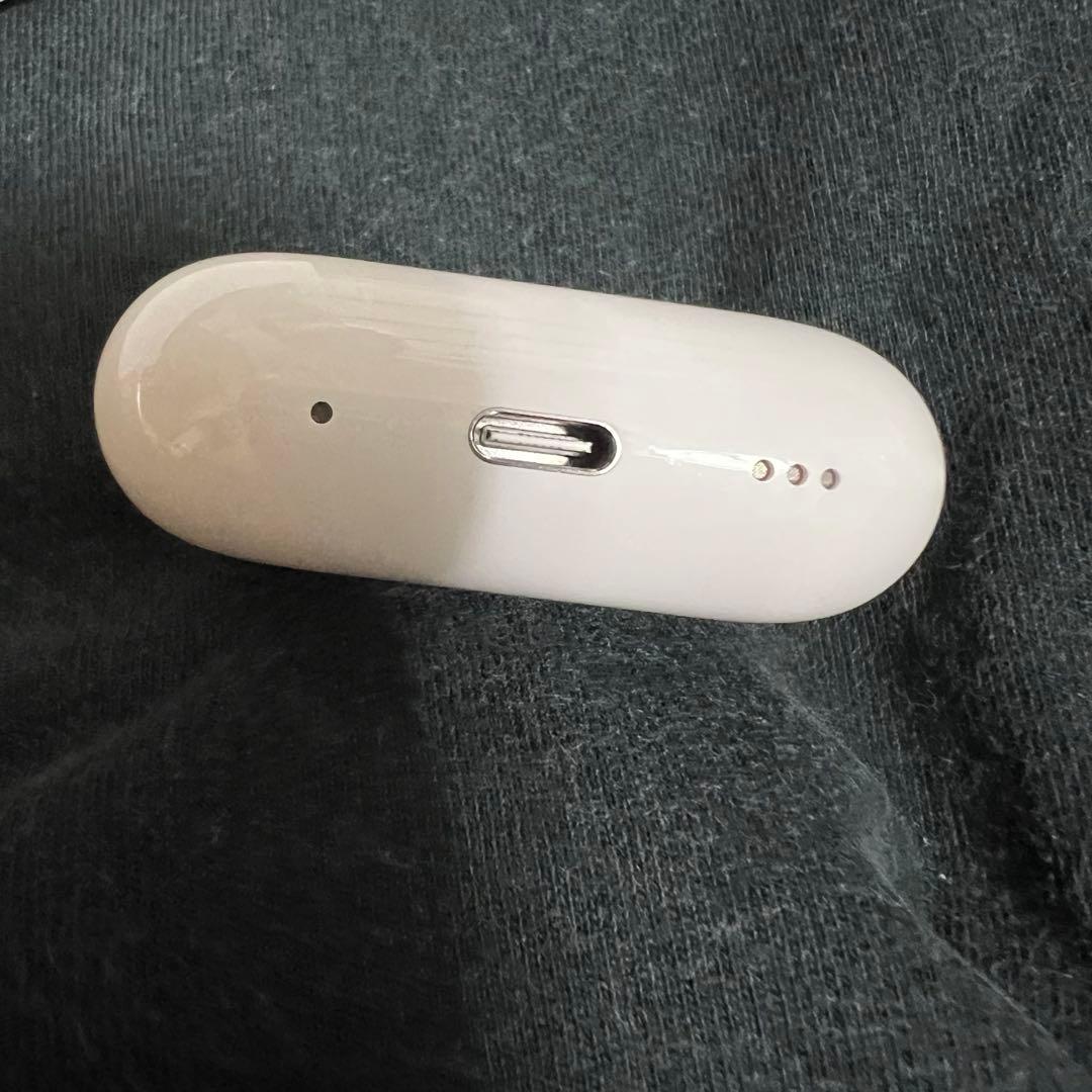 Apple AirPods Pro (第2世代) 本体 ケーブル