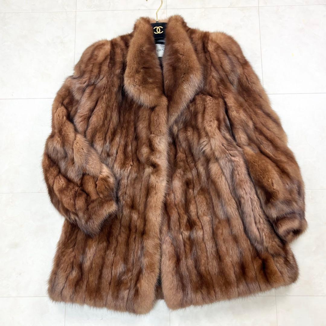 【美品】カナディアンセーブル ハーフコート 本毛皮 11
