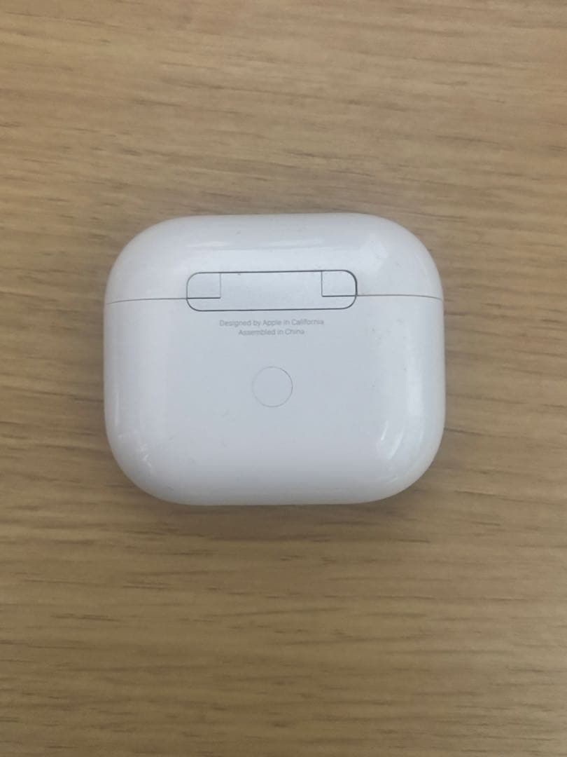 AirPods第四世代　正規品