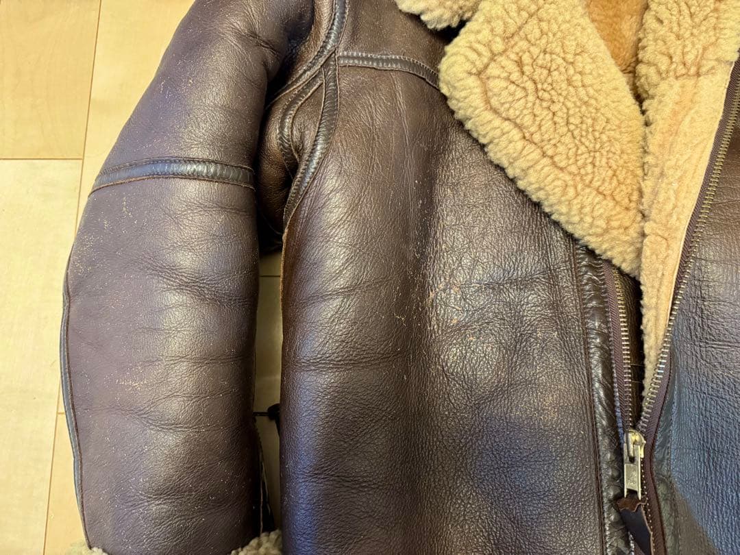 限定値下　英国空軍 RAF IRVIN アーヴィン フライトジャケットサイズ42