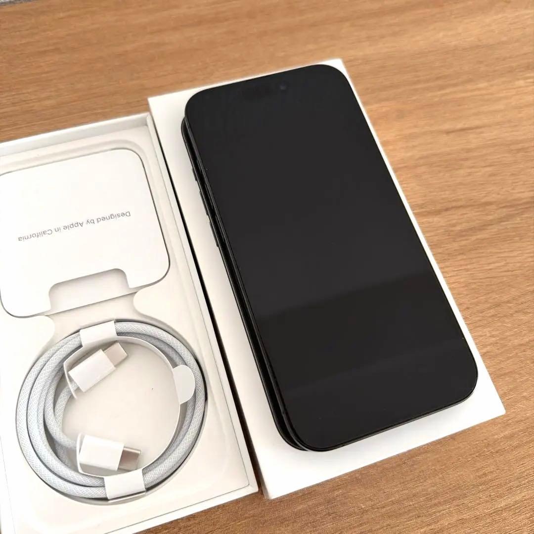 【美品/即日発送】iPhone15Pro 本体 1TB SIMフリー