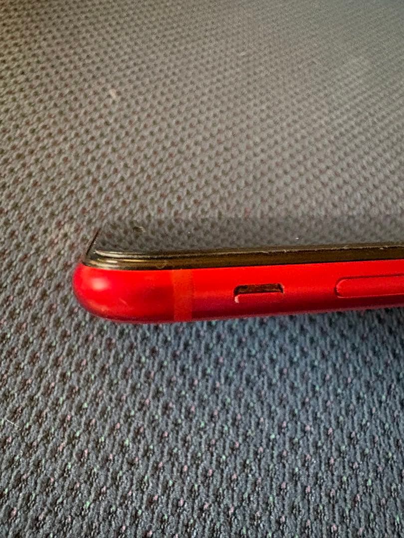 電池と液晶は新品⭐︎iPhone SE (第2世代)SIMフリー