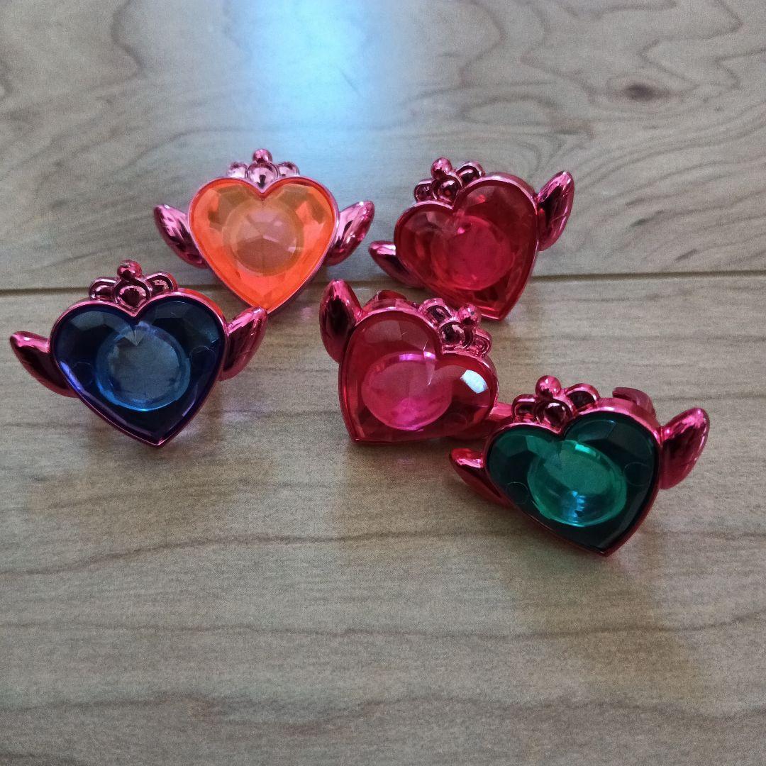 セーラームーン ハート型コンパクト